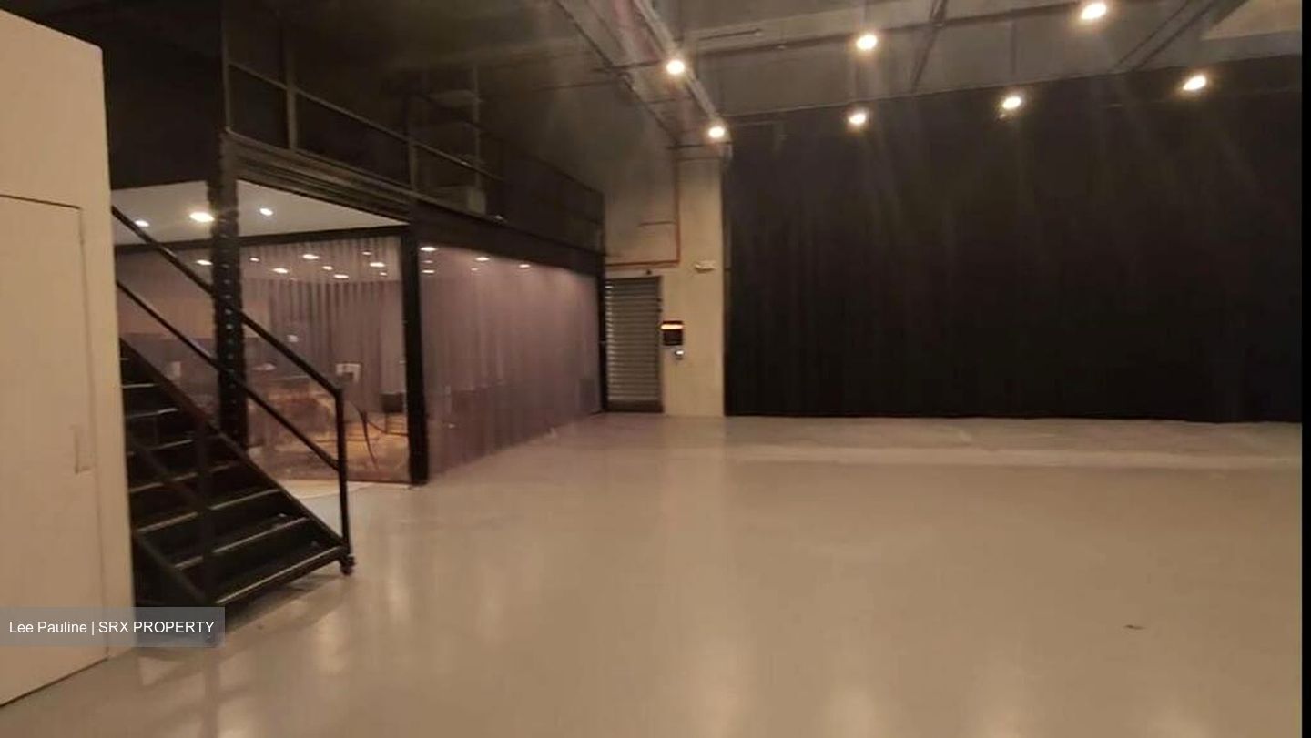 ABM BUILDING (D3), Factory #523543151